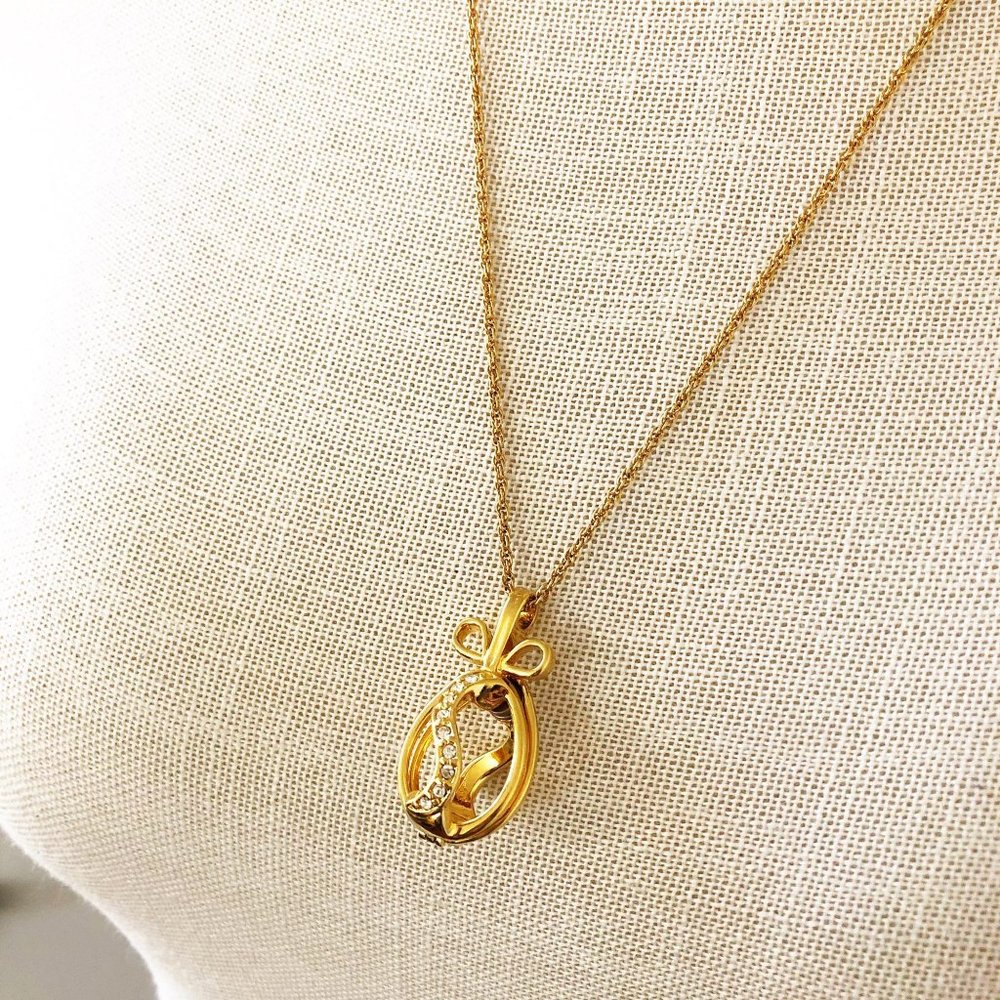 Vintage Joan Rivers Gold Open Egg Necklace - Picture 1 of 6